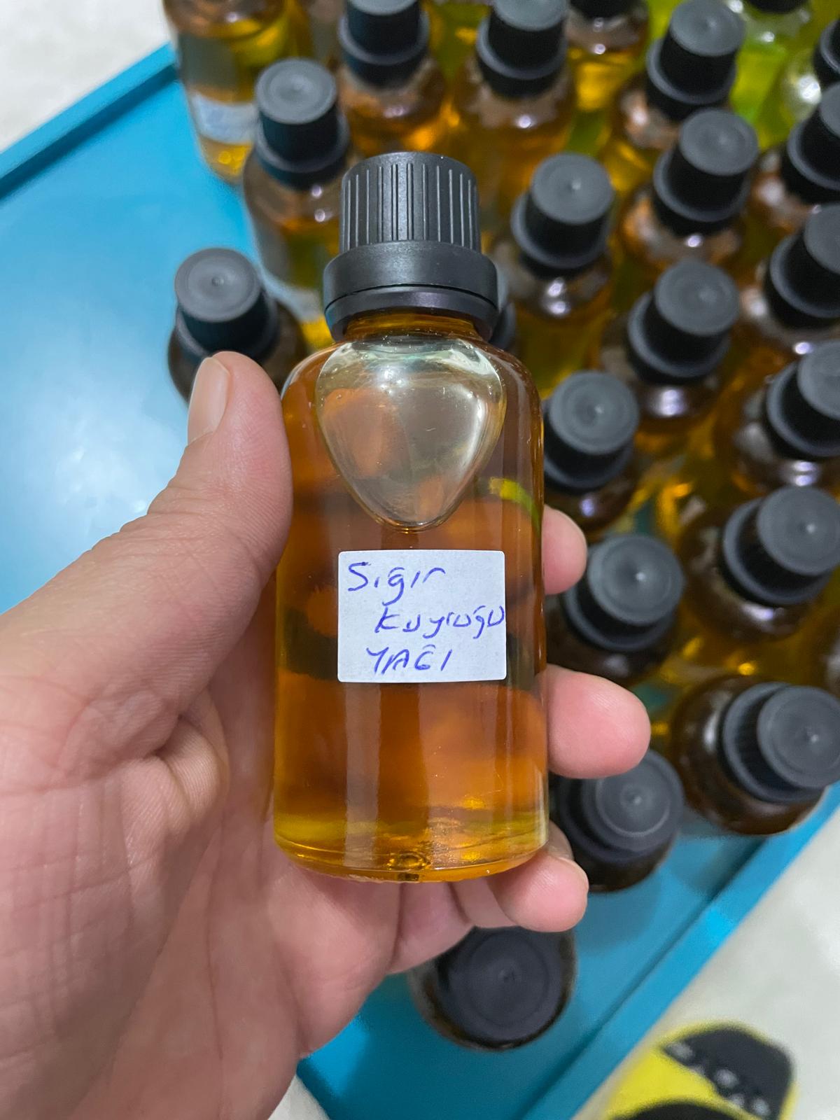 Sığır Kuyruğu yağı ( 50 ml )